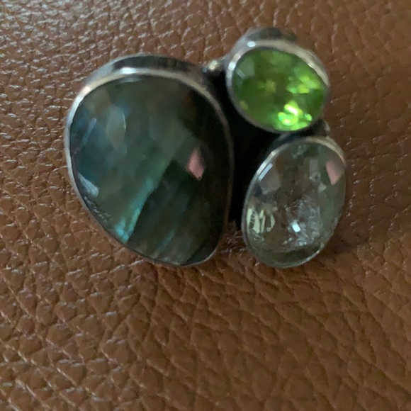 Green laboridite, peridot & quartz stone & sterling silver ring size 7 - Picture 2 of 3